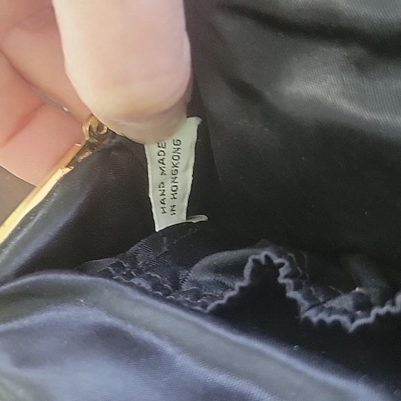 Vintage Black Beaded Handbag With Gold Metal Clasp 40s/50s Glamour Cocktail - Picture 9 of 9